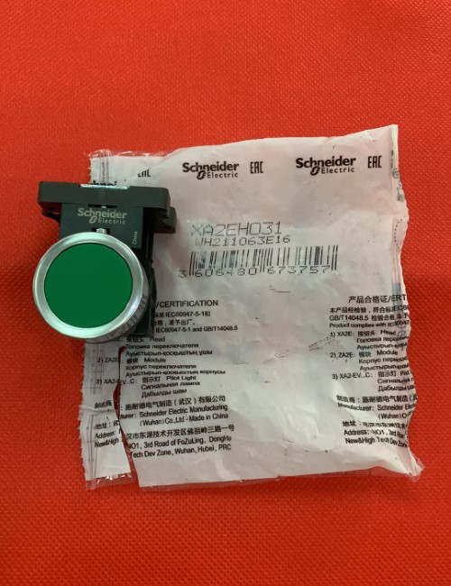 Nút nhấn không đèn Schneider XA2EH031